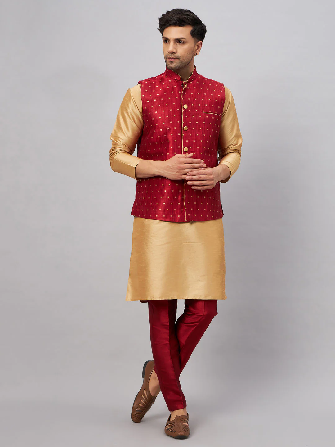 Men's Maroon Zari Weaved Jacket With Kurta Pant Set - Image 6